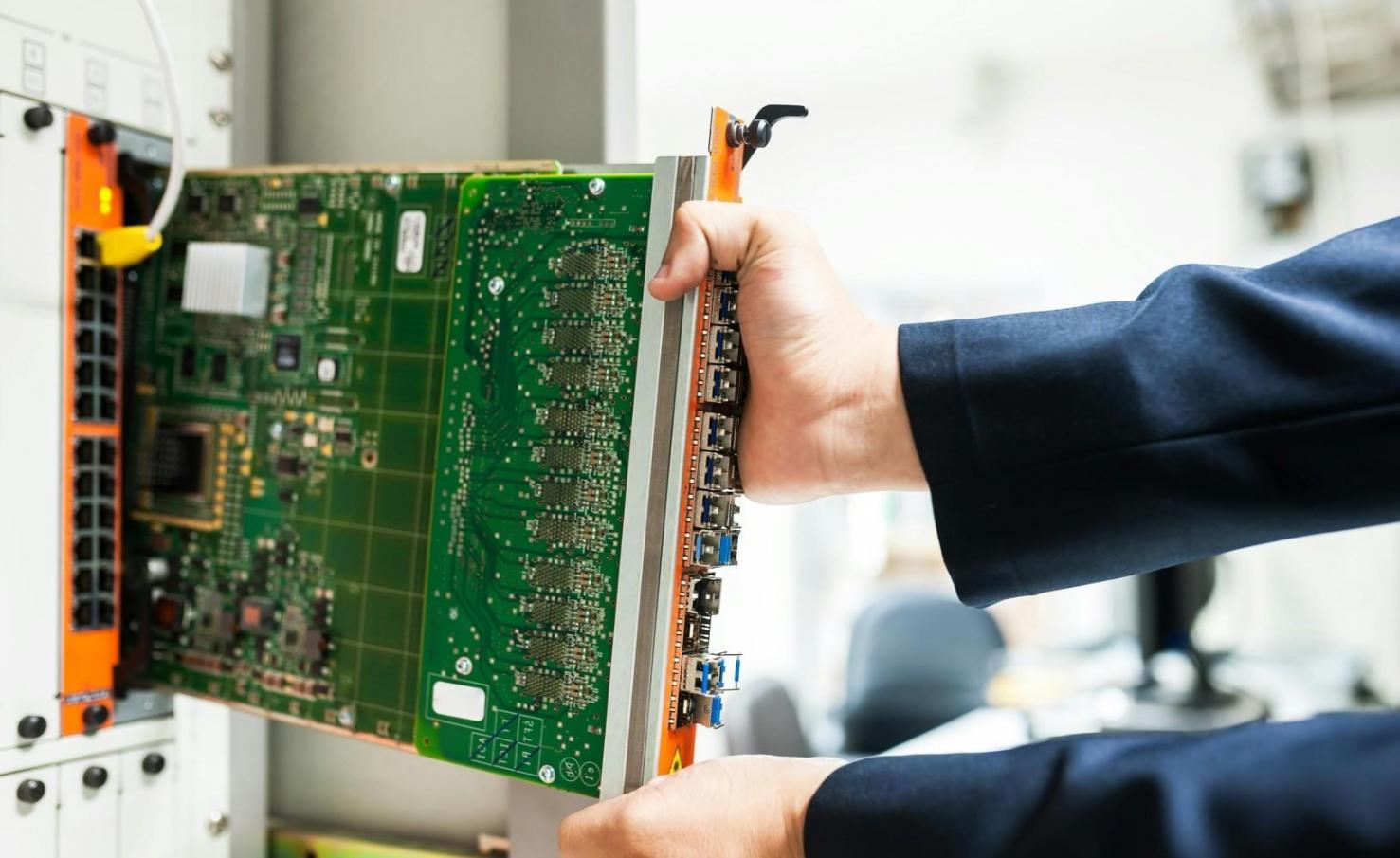 Students collaborating on blockchain governance projects in modern learning environment